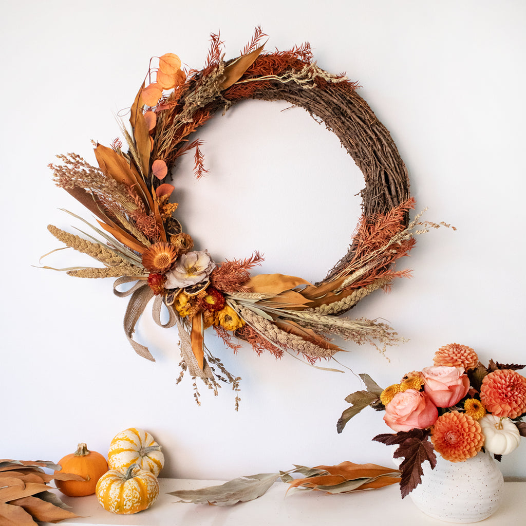 Holiday Wreaths: A Festive Guide to Making Your Own Dried Flower Wreath!